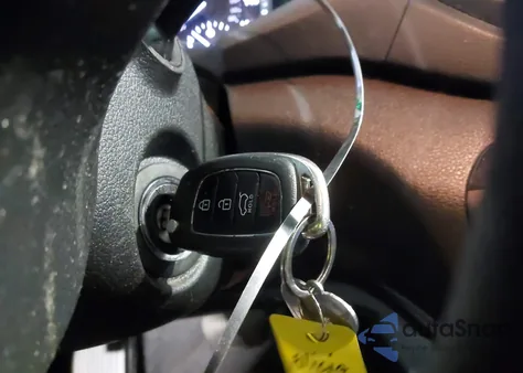 2017 Hyundai Tucson Se from USA, damaged, VIN KM8J33A41HU416301